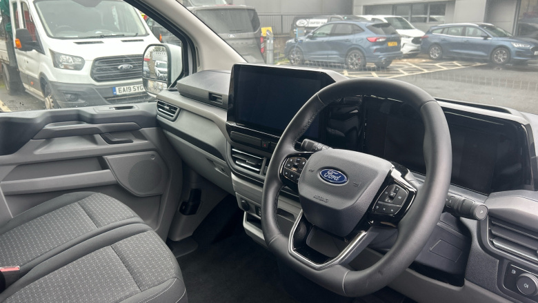 Ford Tourneo Custom 340 L2 Petrol Fwd 2.5 PHEV 232ps H1 Zetec 8 seater Auto